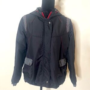MYUNG SHIN Men’s Black Gray Red Contrast Stitched Hooded Toggle Nylon‎ Jacket XL